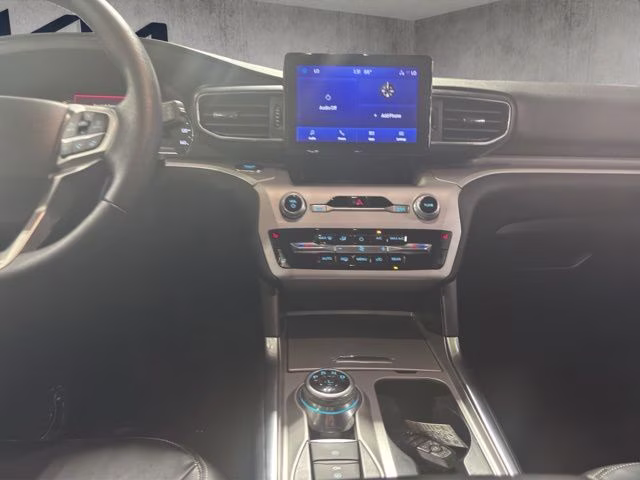 2024 Black Metallic Ford Explorer XLT 4X4 SUV