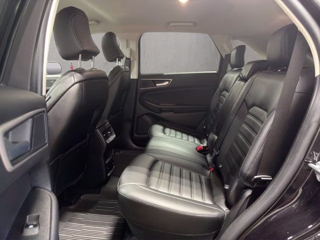 2023 Black Metallic Ford Edge SEL AWD SUV