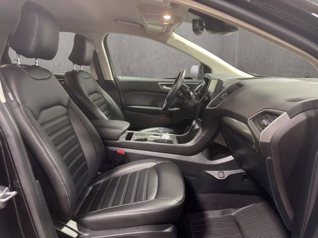 2023 Black Metallic Ford Edge SEL AWD SUV