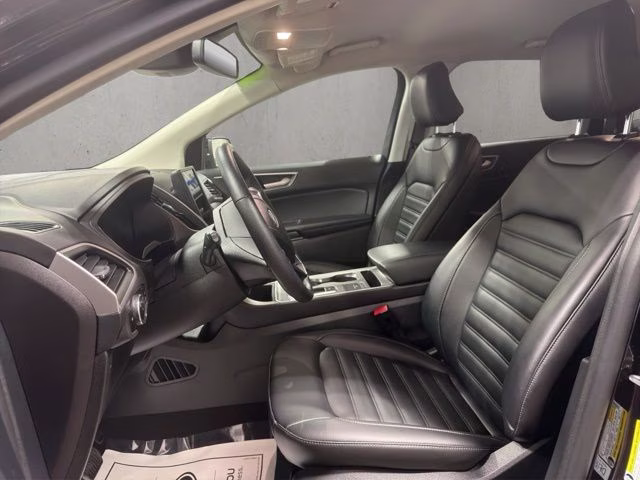 2023 Black Metallic Ford Edge SEL AWD SUV
