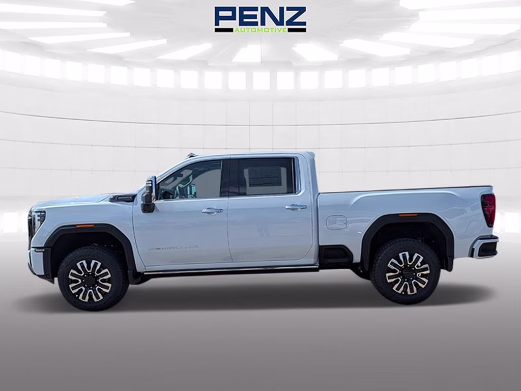 2026 Glacier White Tricoat GMC Sierra 3500HD Denali Ultimate 4X4 Truck