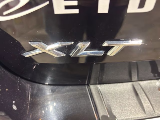 2024 Black Metallic Ford Explorer XLT 4X4 SUV