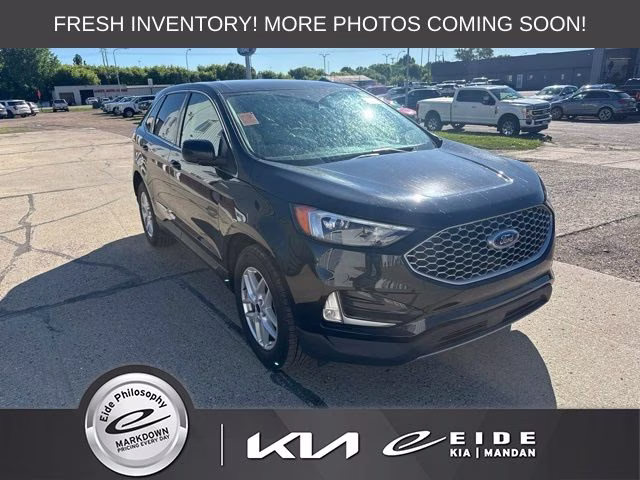 2023 Ford Edge SEL AWD's photo