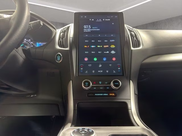 2023 Black Metallic Ford Edge SEL AWD SUV