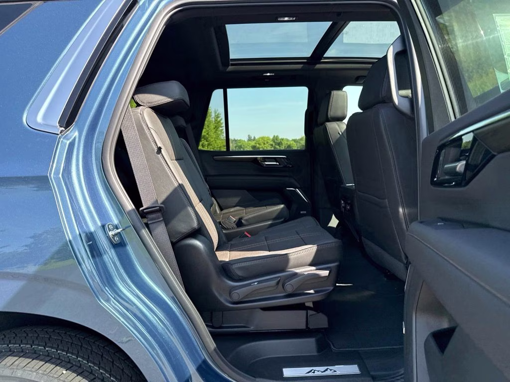 2026 Chevrolet Tahoe High Country - Photo 14