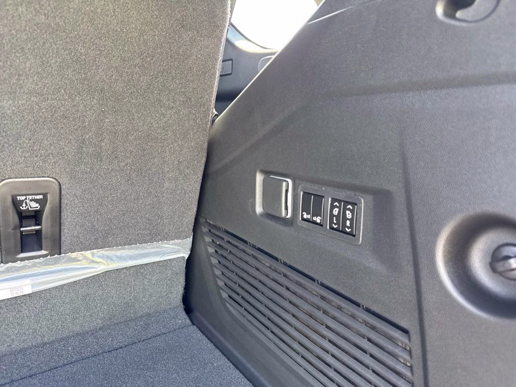 2026 Chevrolet Tahoe High Country - Photo 22