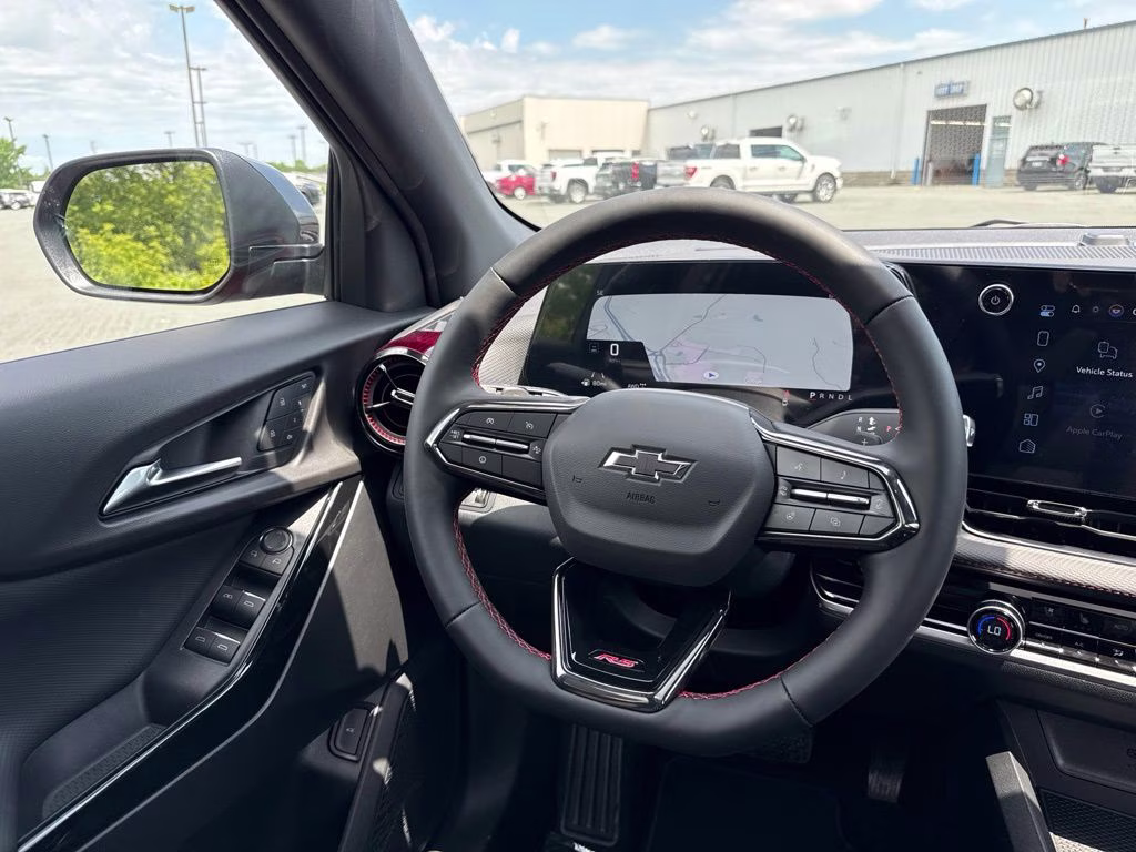 2027 Chevrolet Equinox RS - Photo 16
