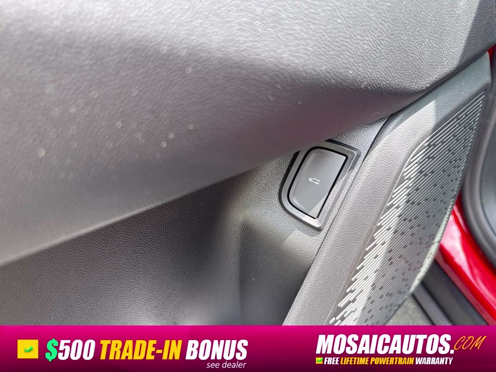2027 Chevrolet Equinox RS - Photo 31