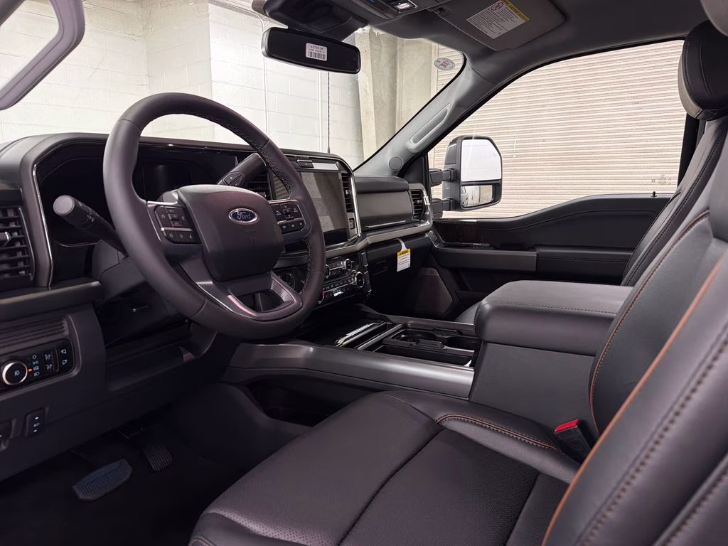 2026 AGATE BLACK Ford Super Duty F-250 SRW Lariat 4X4 Truck