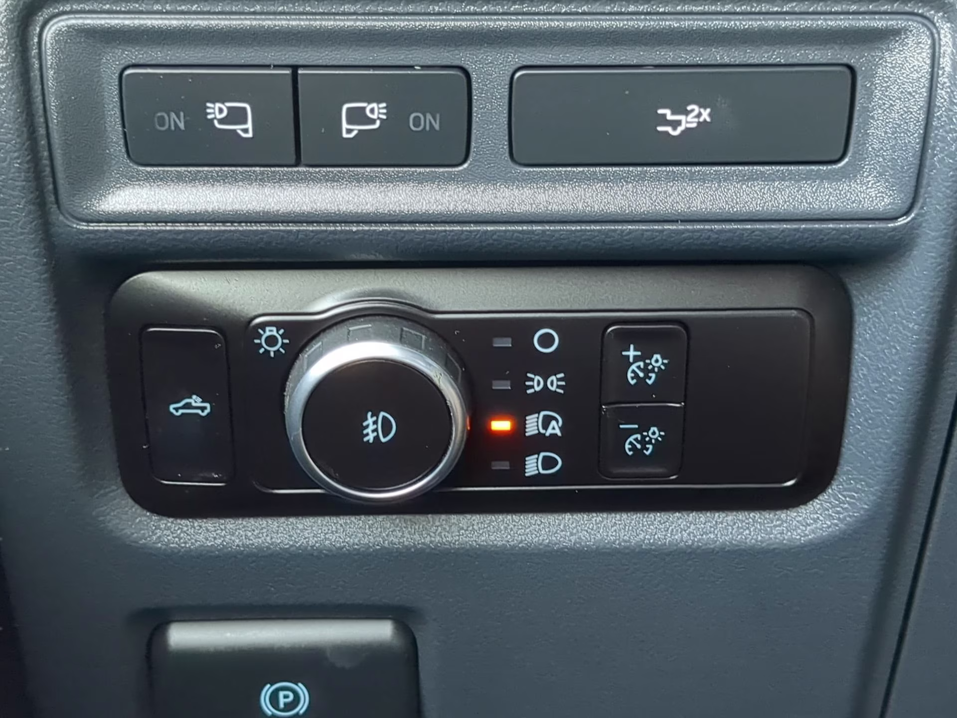 2023 Carbonized Gray Metallic Ford F-150 XLT Crew Cab Pickup 4X4 Truck
