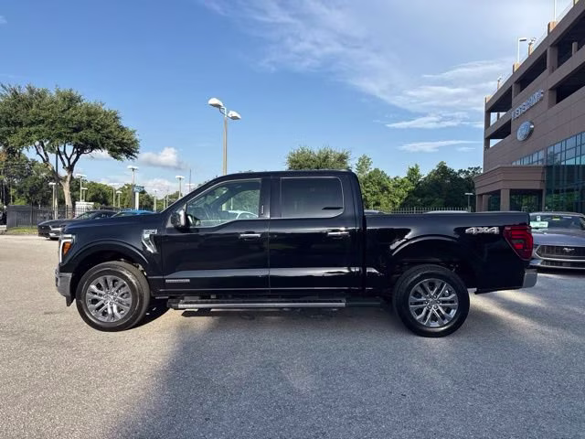 2024 Agate Black Metallic Ford F-150 LARIAT Crew Cab Pickup 4X4 Truck