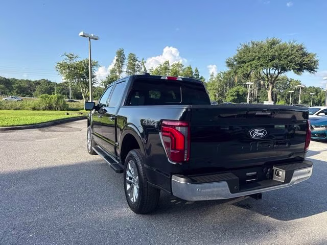 2024 Agate Black Metallic Ford F-150 LARIAT Crew Cab Pickup 4X4 Truck
