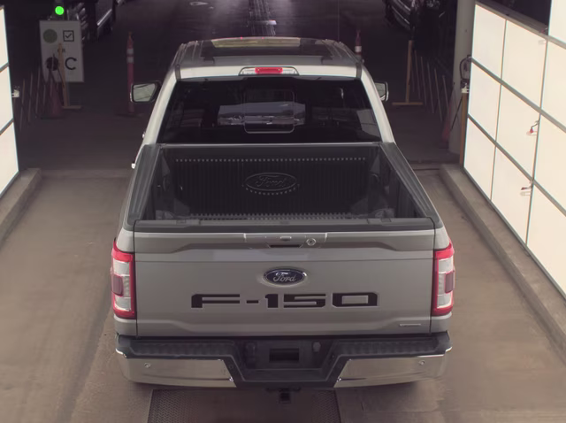 2023 Iconic Silver Metallic Ford F-150 Lariat 4X4 Truck