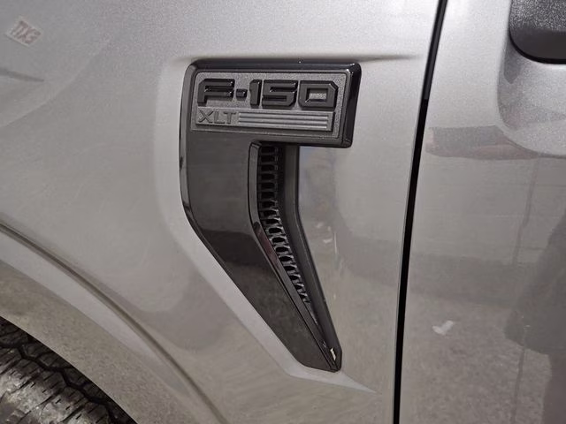 2024 Carbonized Gray Metallic Ford F-150 XLT 4X4 Truck