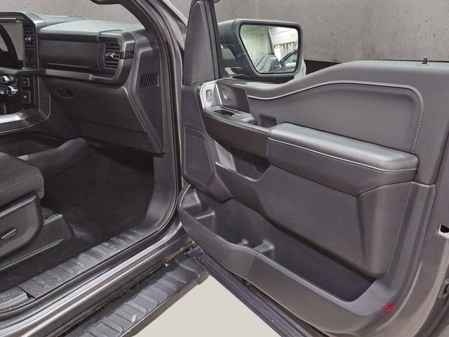 2024 Carbonized Gray Metallic Ford F-150 XLT 4X4 Truck
