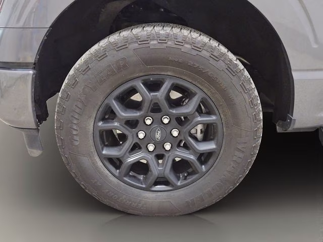 2024 Carbonized Gray Metallic Ford F-150 XLT 4X4 Truck