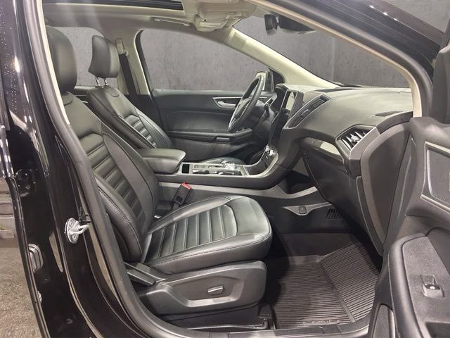 2024 Agate Black Metallic Ford Edge SEL AWD SUV