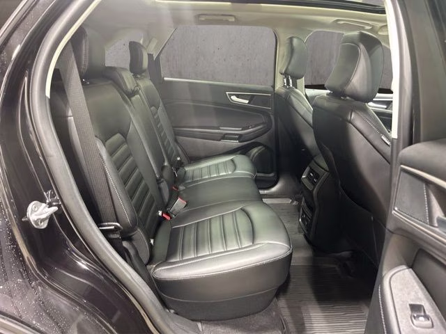 2024 Agate Black Metallic Ford Edge SEL AWD SUV