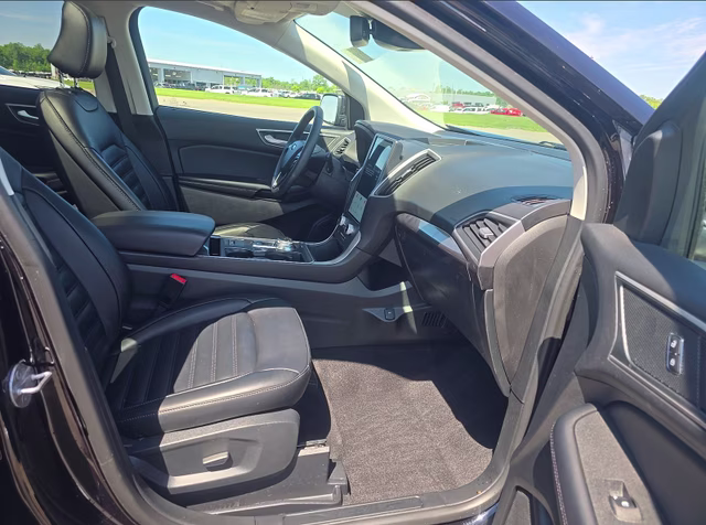 2024 Agate Black Metallic Ford Edge SEL AWD SUV