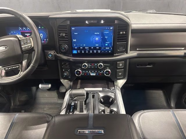 2025 Agate Black Metallic Ford F-150 Platinum 4X4 Truck