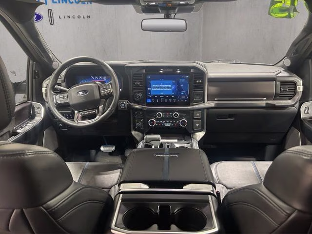 2025 Agate Black Metallic Ford F-150 Platinum 4X4 Truck