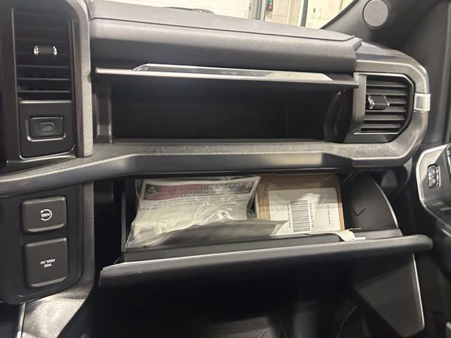 2025 Agate Black Metallic Ford F-150 Platinum 4X4 Truck