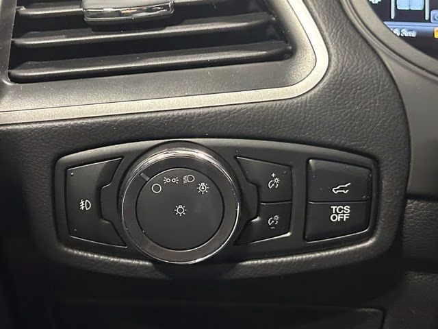 2024 Agate Black Metallic Ford Edge SEL AWD SUV