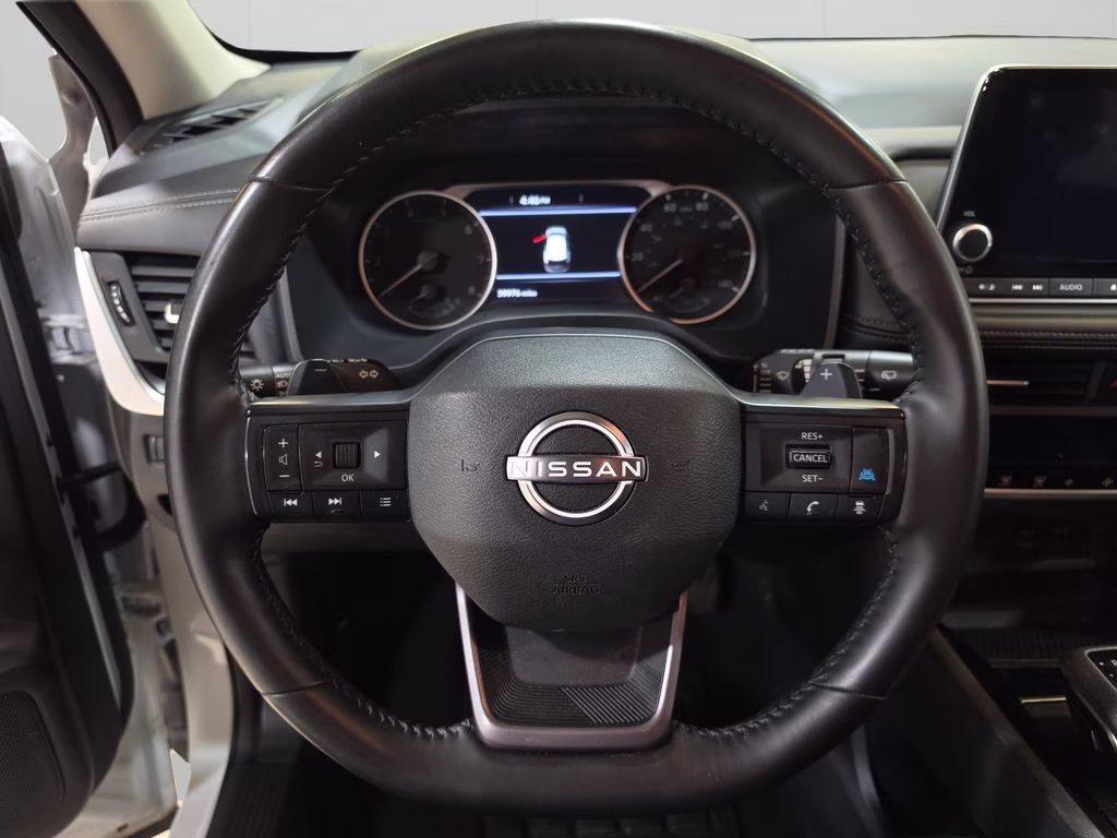 2025 Everest White Pearl Nissan Rogue SV AWD SUV
