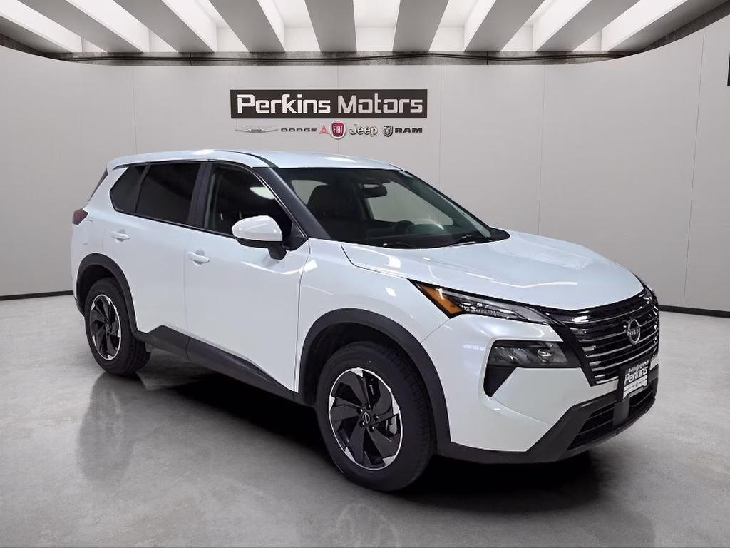 2025 Everest White Pearl Nissan Rogue SV AWD SUV