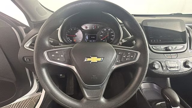 2022 White Chevrolet Malibu LS FWD Sedan
