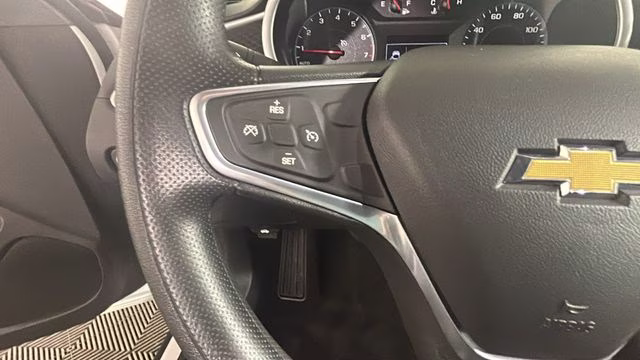 2022 White Chevrolet Malibu LS FWD Sedan