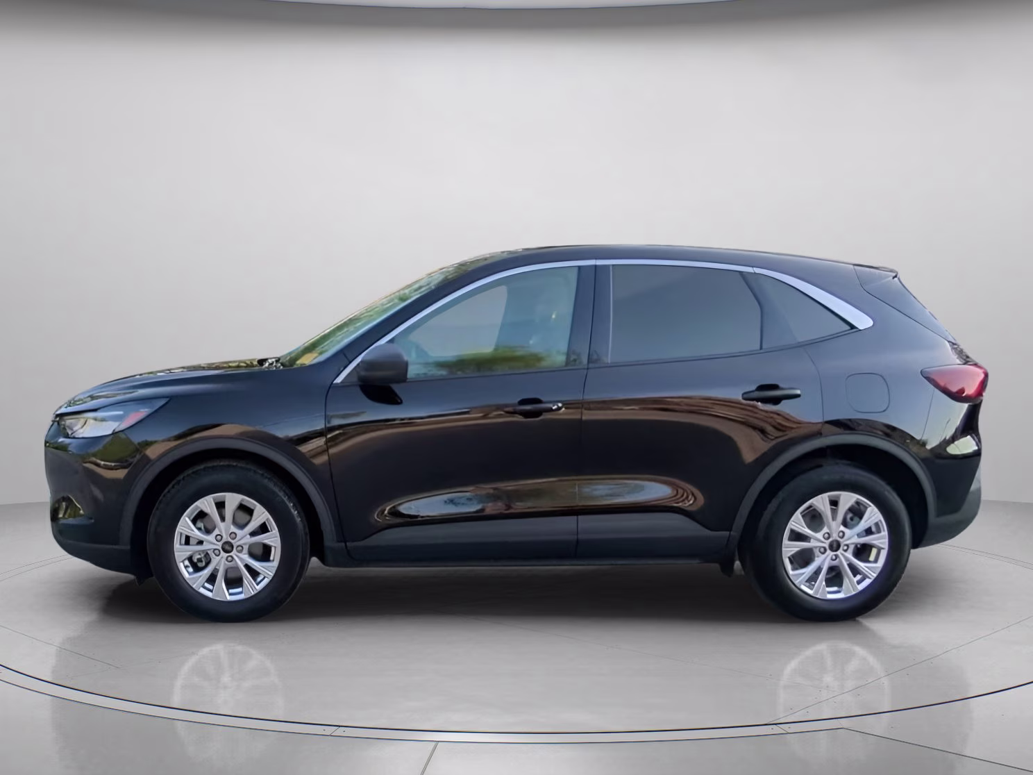 2024 Agate Black Metallic Ford Escape Active FWD SUV