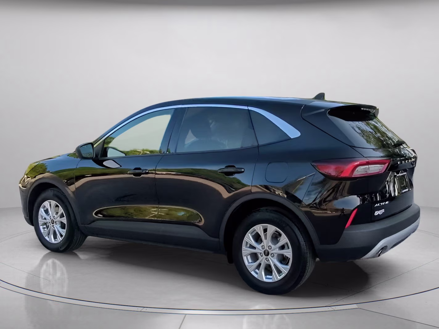 2024 Agate Black Metallic Ford Escape Active FWD SUV