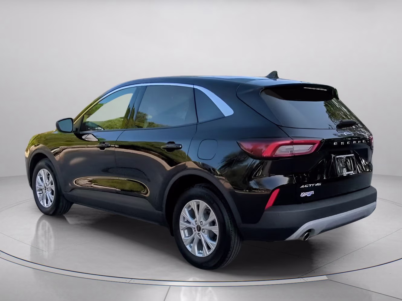 2024 Agate Black Metallic Ford Escape Active FWD SUV