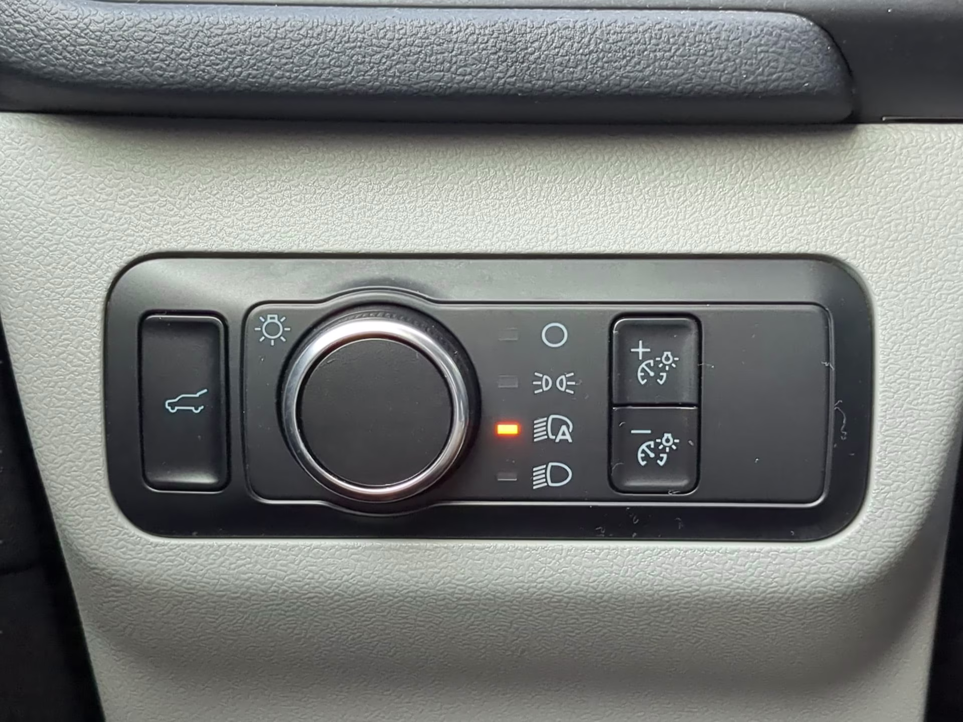 2024 Agate Black Metallic Ford Escape Active FWD SUV