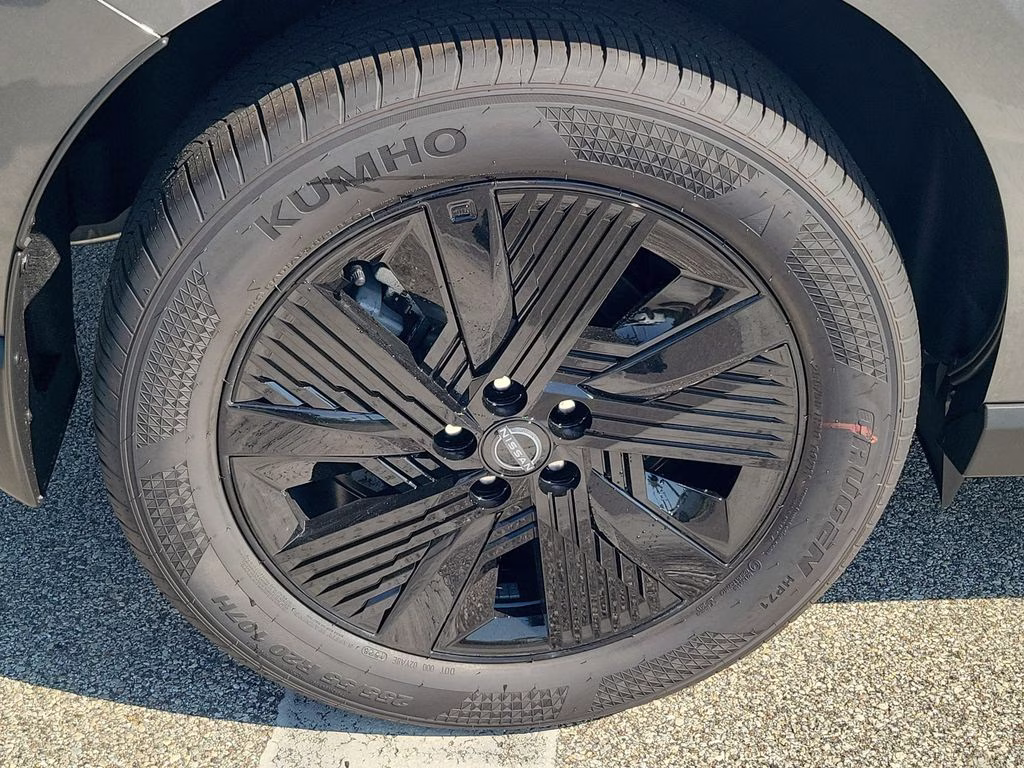 2026 Gun Metallic Nissan Murano SV AWD SUV