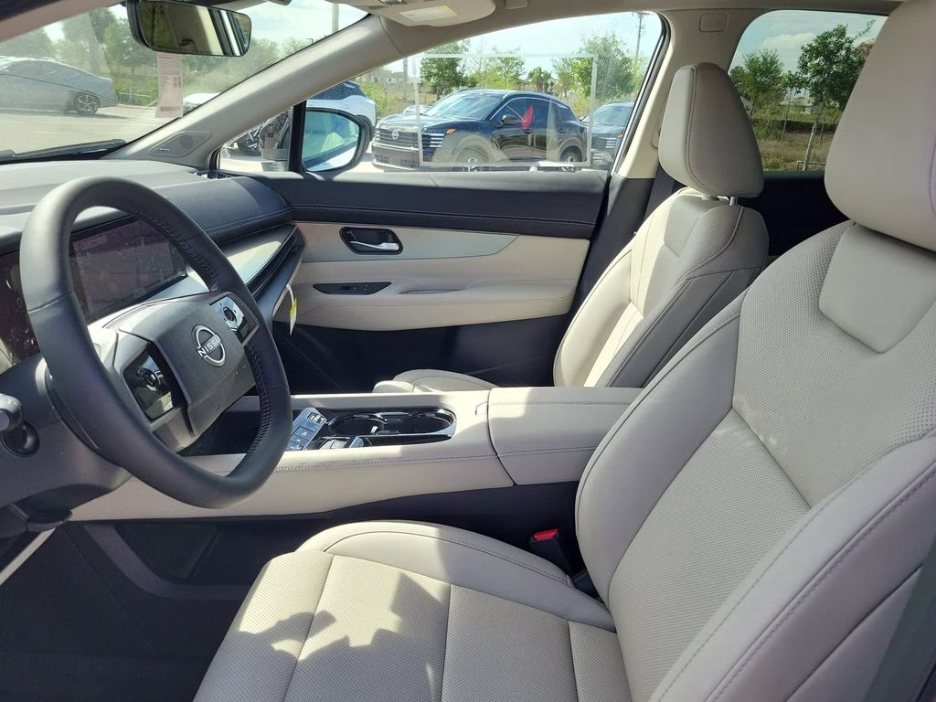 2026 Everest White Pearl Tricoat Nissan Murano SL AWD SUV