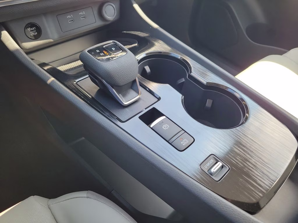 2026 Obsidian Green Nissan Rogue Dark Armor FWD SUV
