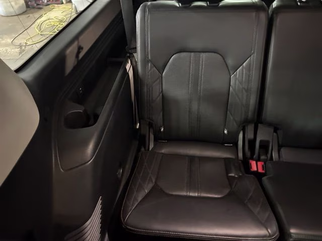 2021 Black Ford Expedition Max Platinum 4X4 SUV