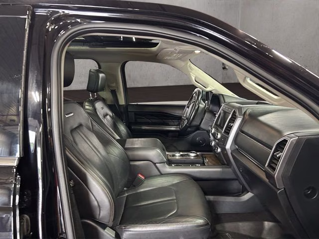 2021 Black Ford Expedition Max Platinum 4X4 SUV