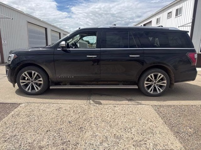 2021 Black Ford Expedition Max Platinum 4X4 SUV