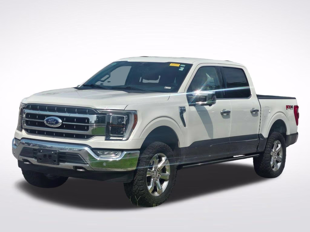 2023 Star White Metallic Tri-Coat Ford F-150 Lariat 4X4 Truck