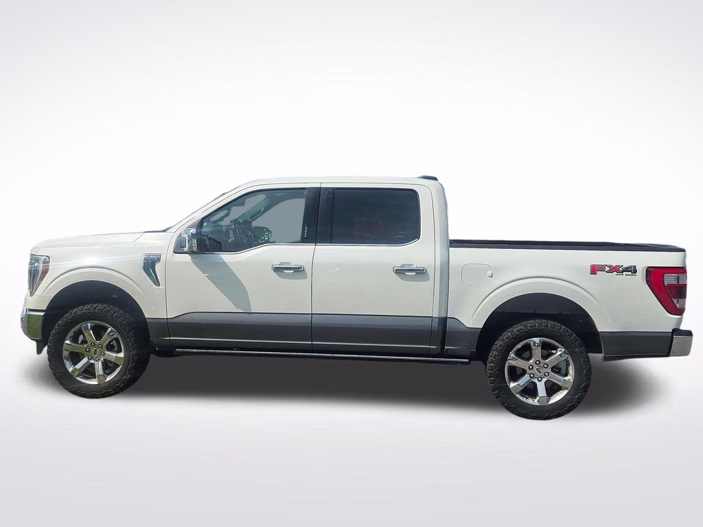 2023 Star White Metallic Tri-Coat Ford F-150 Lariat 4X4 Truck
