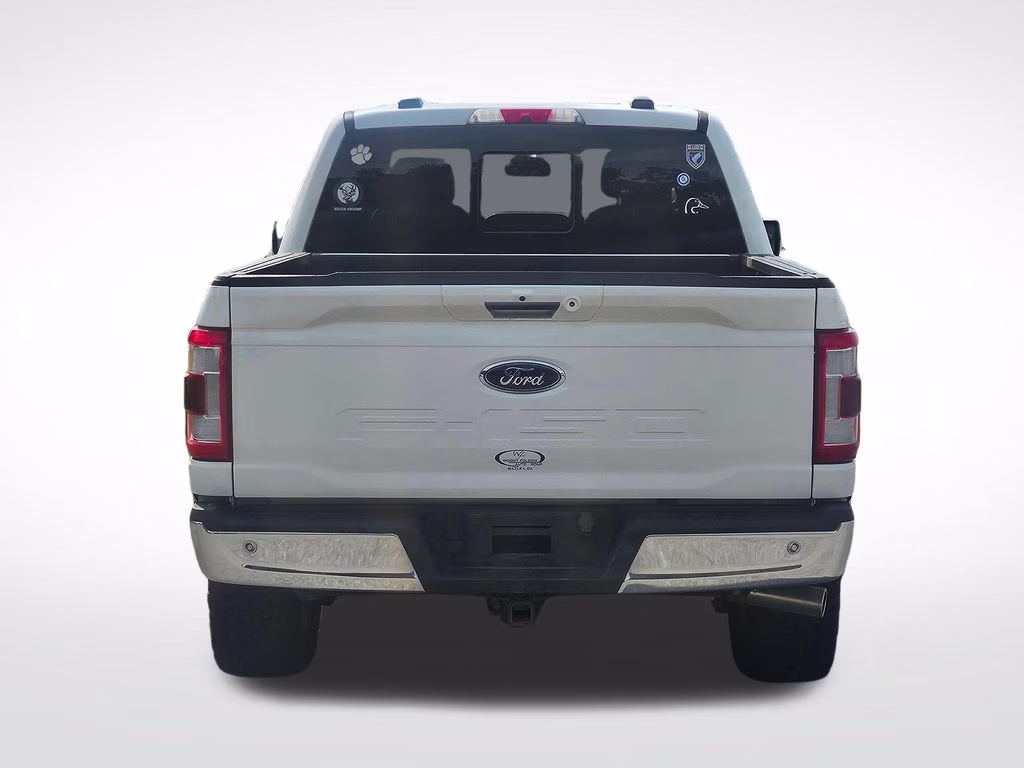 2023 Star White Metallic Tri-Coat Ford F-150 Lariat 4X4 Truck
