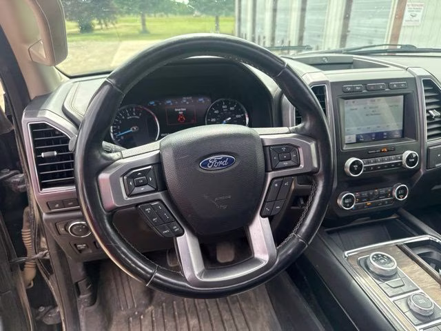2021 Black Ford Expedition Max Platinum 4X4 SUV