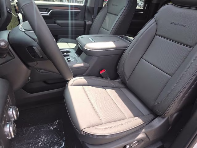 2026 Summit White GMC Sierra 2500HD Denali 4X4 Truck