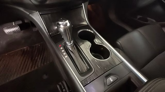2018 Silver Ice Metallic Chevrolet Impala LT FWD Sedan
