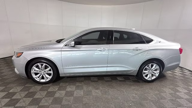 2018 Silver Ice Metallic Chevrolet Impala LT FWD Sedan