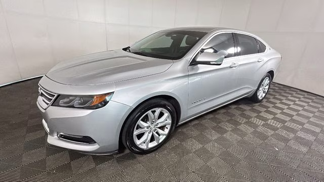 2018 Silver Ice Metallic Chevrolet Impala LT FWD Sedan