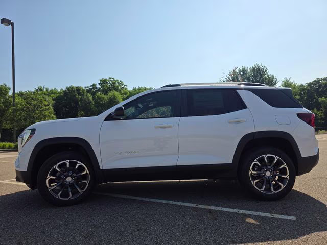 2027 Summit White GMC Terrain Elevation FWD SUV
